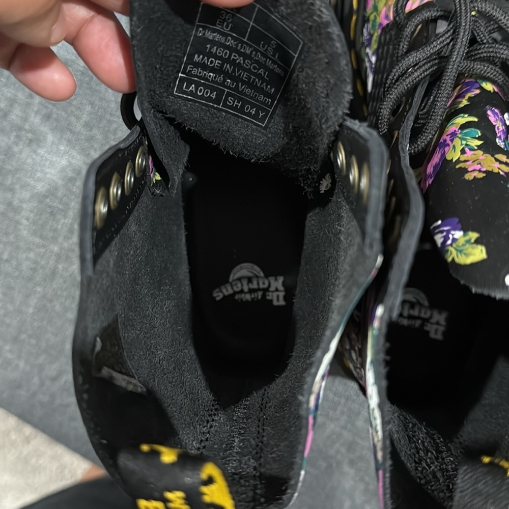 New Dr Martens Pascal Floral Boots Lace Up Size 5 Black Multicolor - Picture 8 of 11